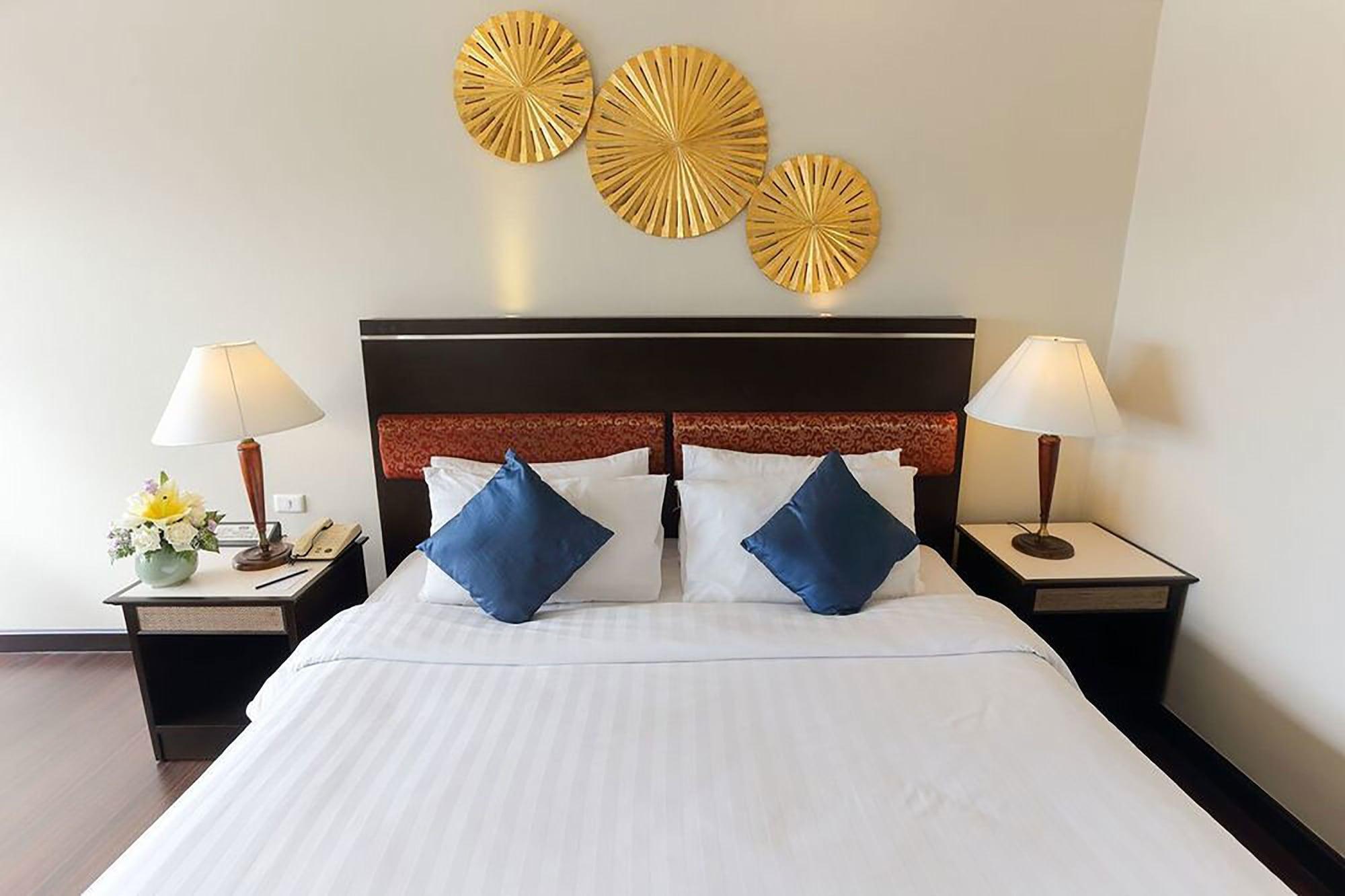 Amora Thapae Hotel Чіангмай Екстер'єр фото