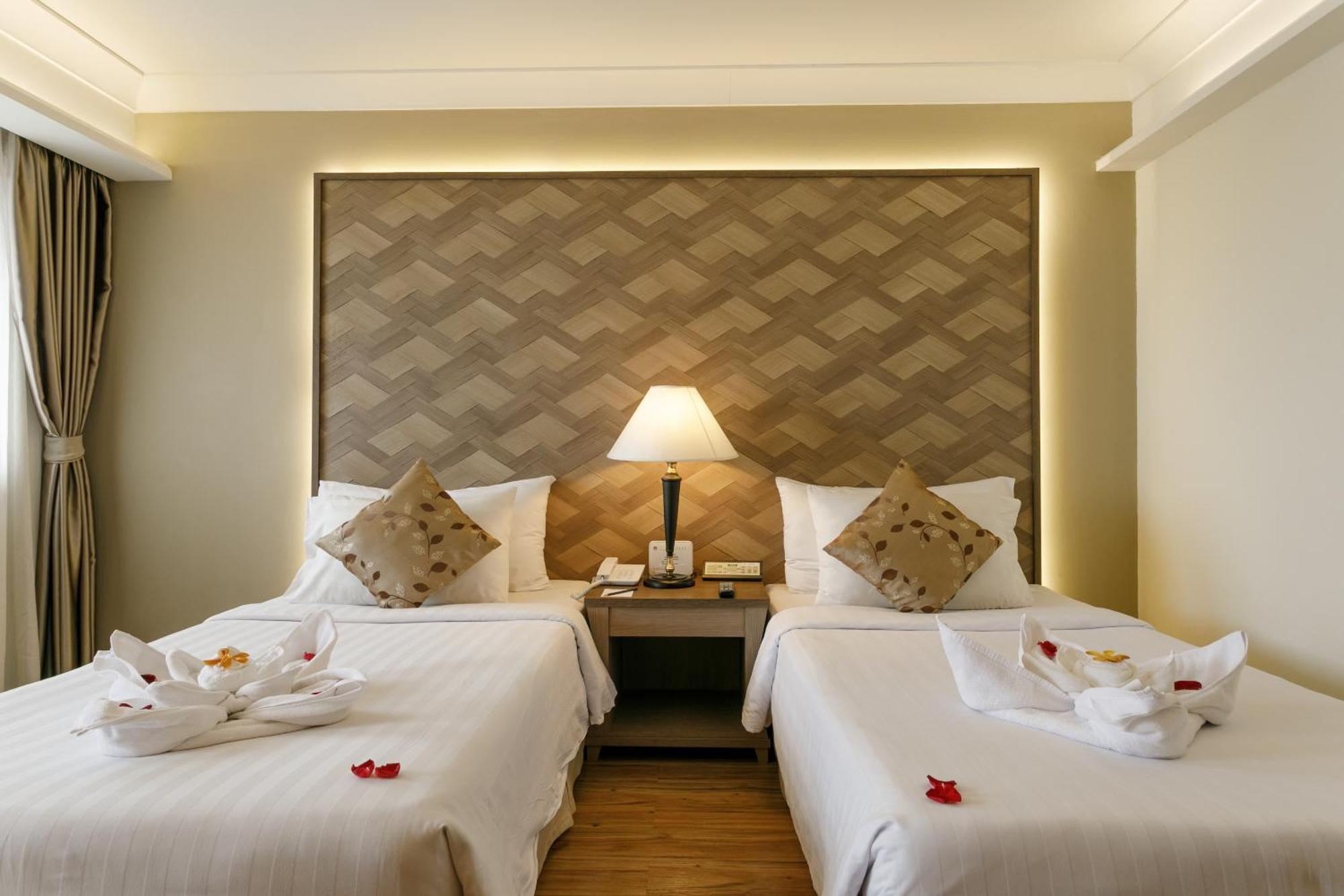 Amora Thapae Hotel Чіангмай Екстер'єр фото