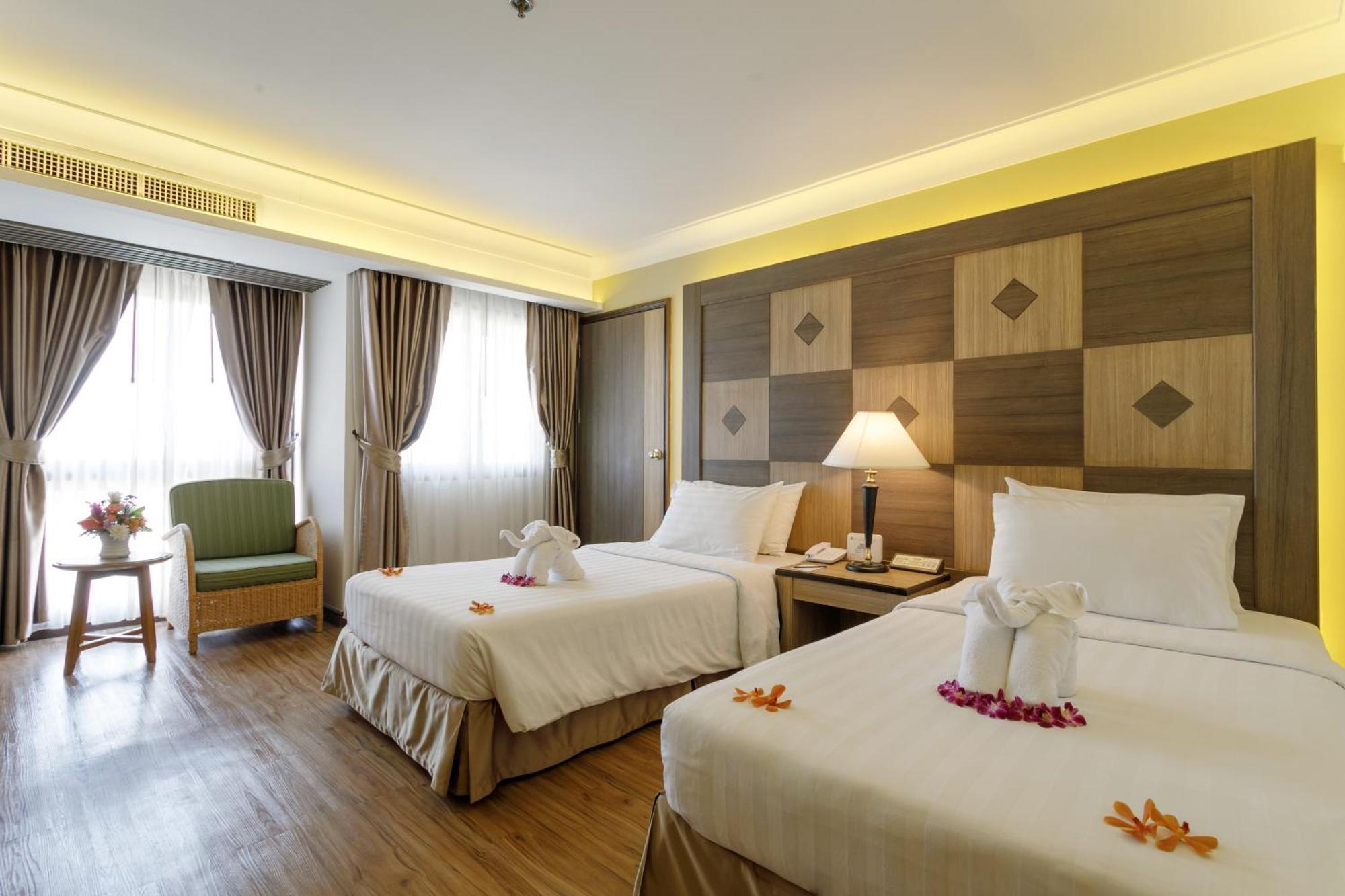 Amora Thapae Hotel Чіангмай Екстер'єр фото