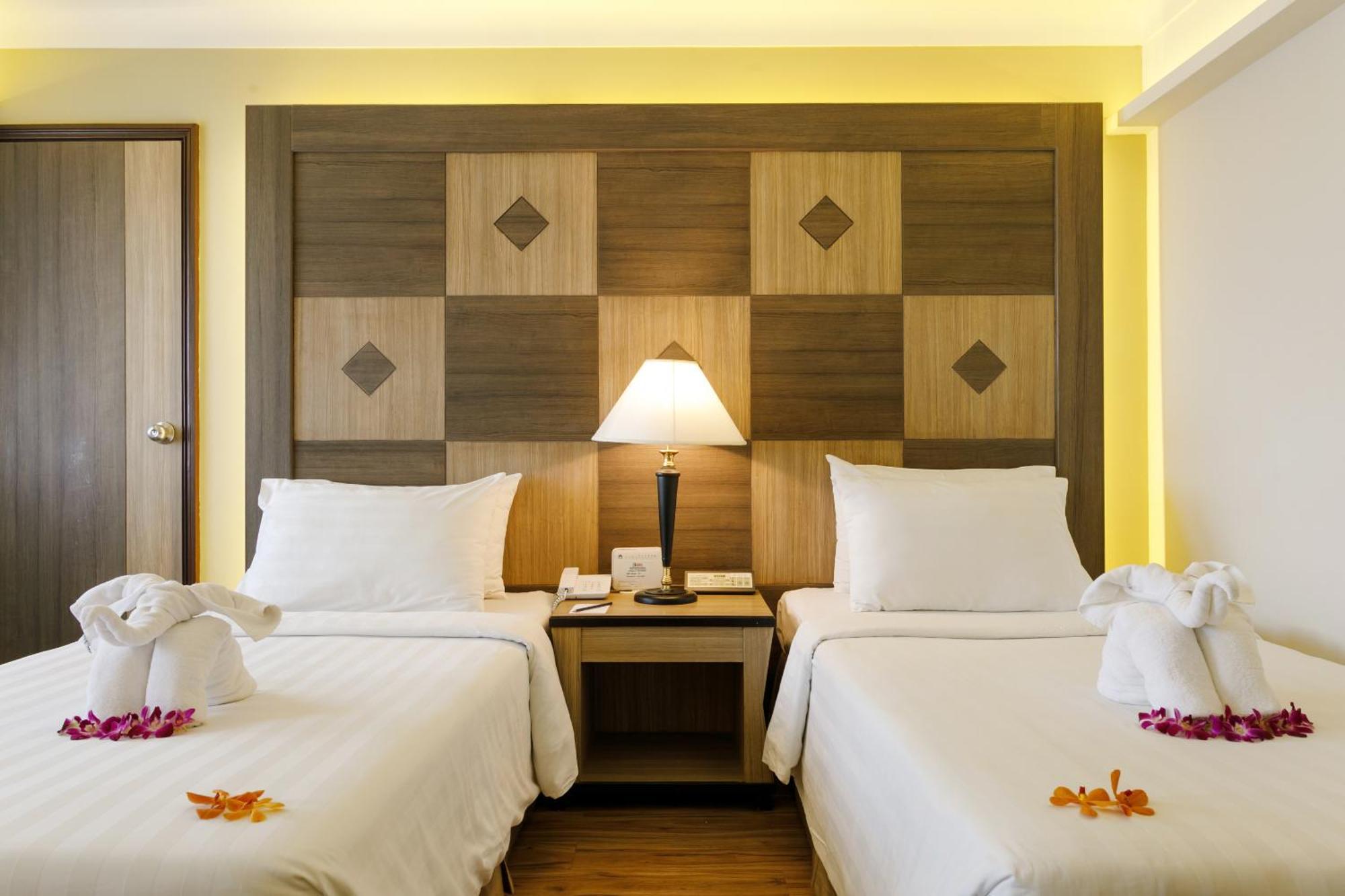 Amora Thapae Hotel Чіангмай Екстер'єр фото